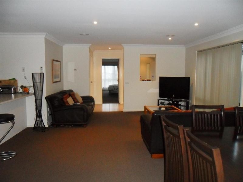 81 Meridian Circuit, Berwick VIC 3806