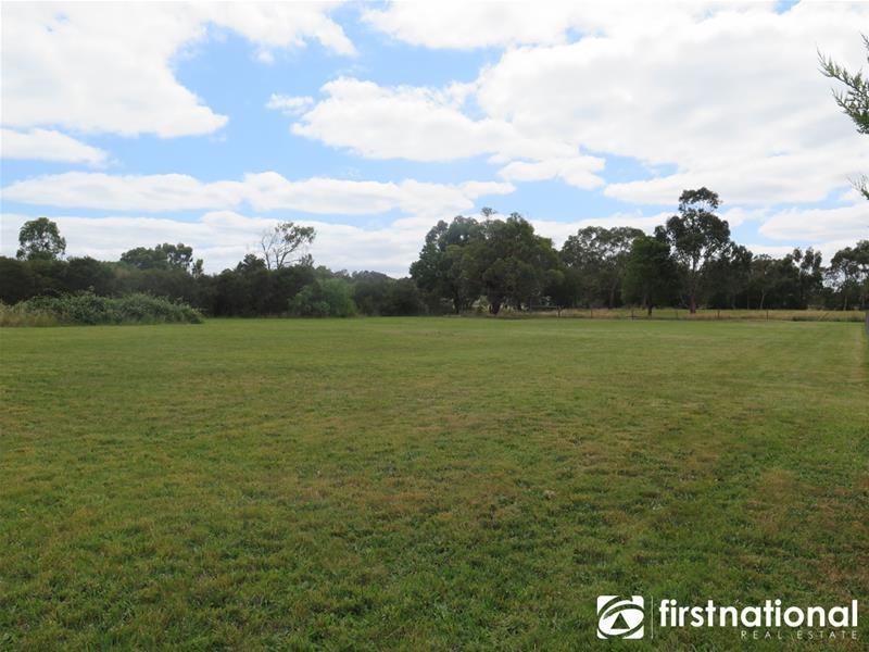 4A Fairway Court, Pakenham VIC 3810