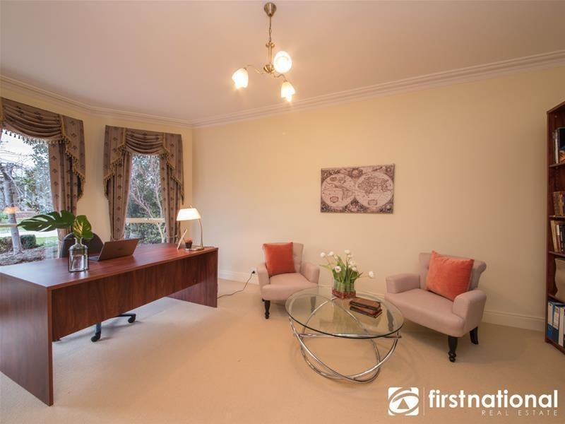 3 Pimento Close, Narre Warren South VIC 3805