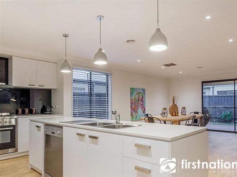 3 Trovita Drive, Berwick VIC 3806