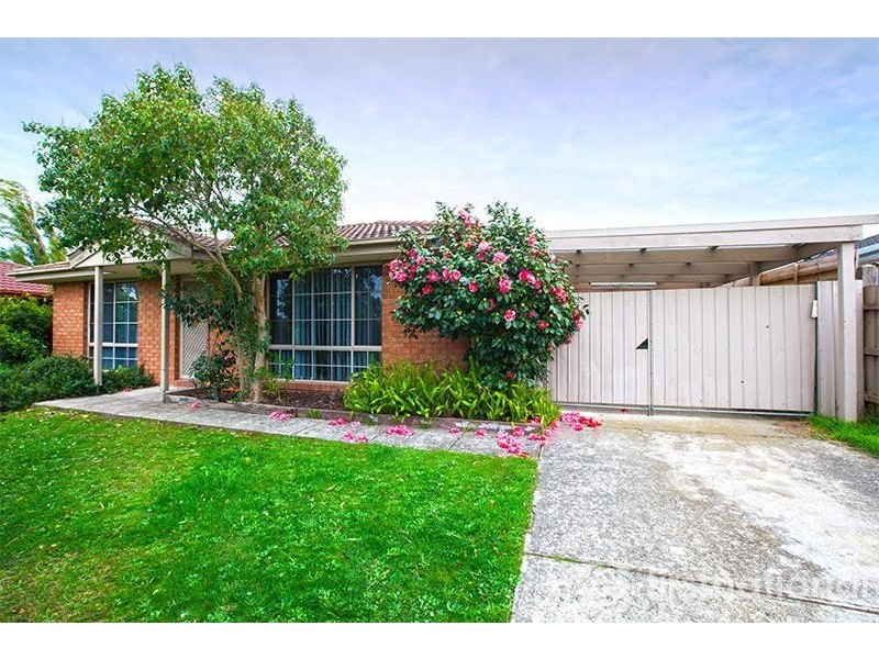 13 Kara Court, Pakenham VIC 3810