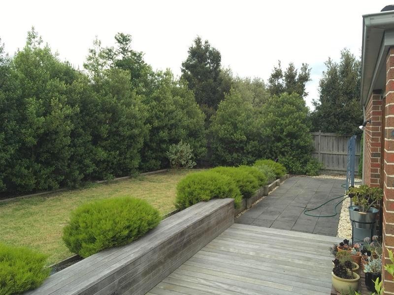 8 Viewpoint Place, Berwick VIC 3806