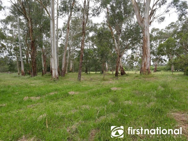 295 Bessie Creek Road, Nar Nar Goon North VIC 3812