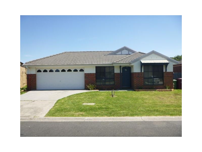 76 Harrington Drive, Narre Warren South VIC 3805