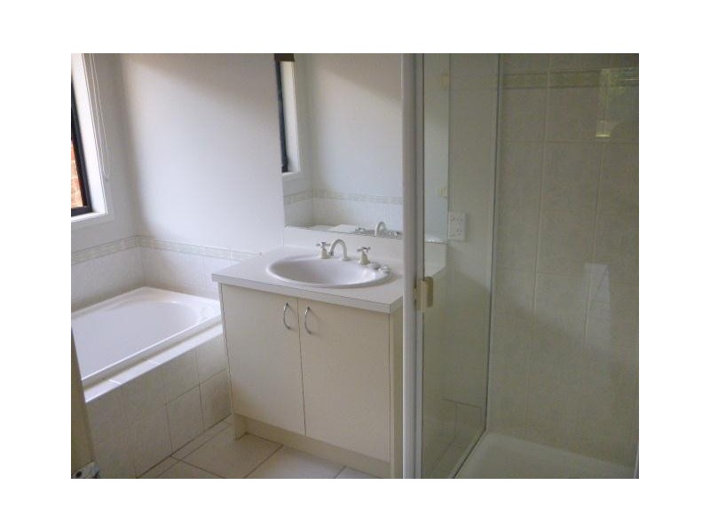 76 Harrington Drive, Narre Warren South VIC 3805