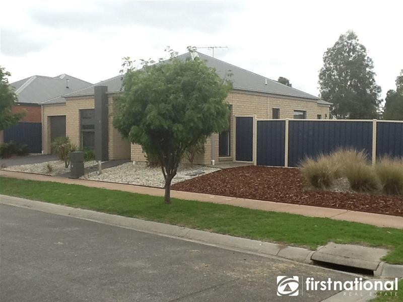 7 Pendula Place, Pakenham VIC 3810