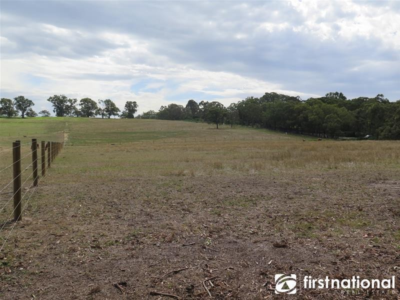 50 Barongarook Road, Maryknoll VIC 3812