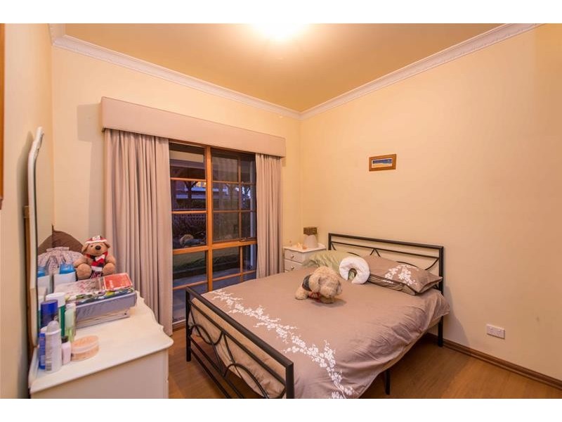 6 Fox Road, Narre Warren North VIC 3804