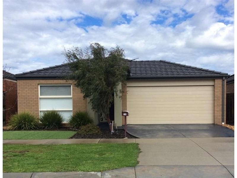 14 Markbeech Crescent, Officer VIC 3809