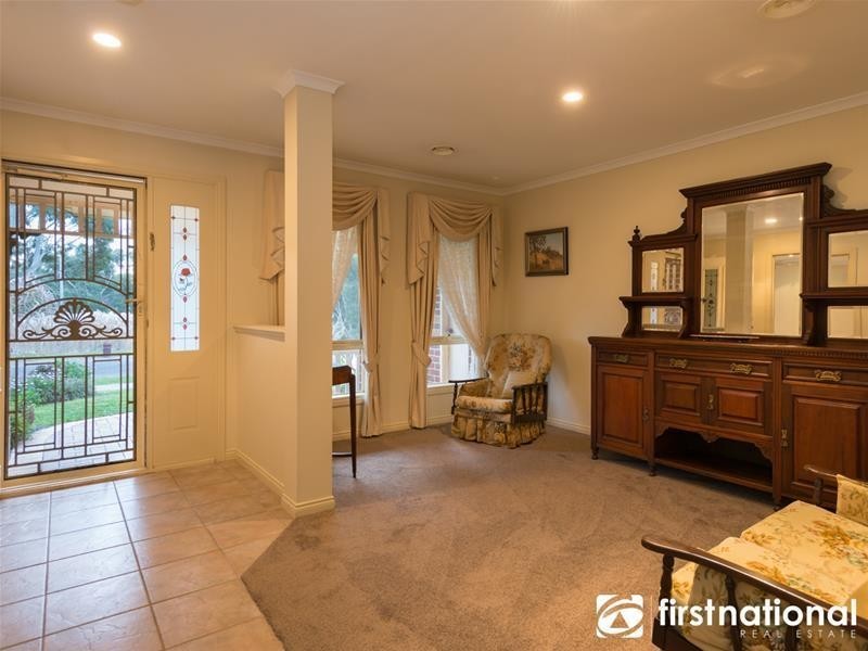 6 Lakeview  Terrace, Beaconsfield VIC 3807