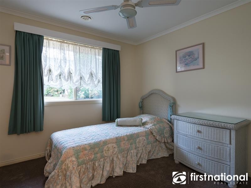 6 Lakeview  Terrace, Beaconsfield VIC 3807