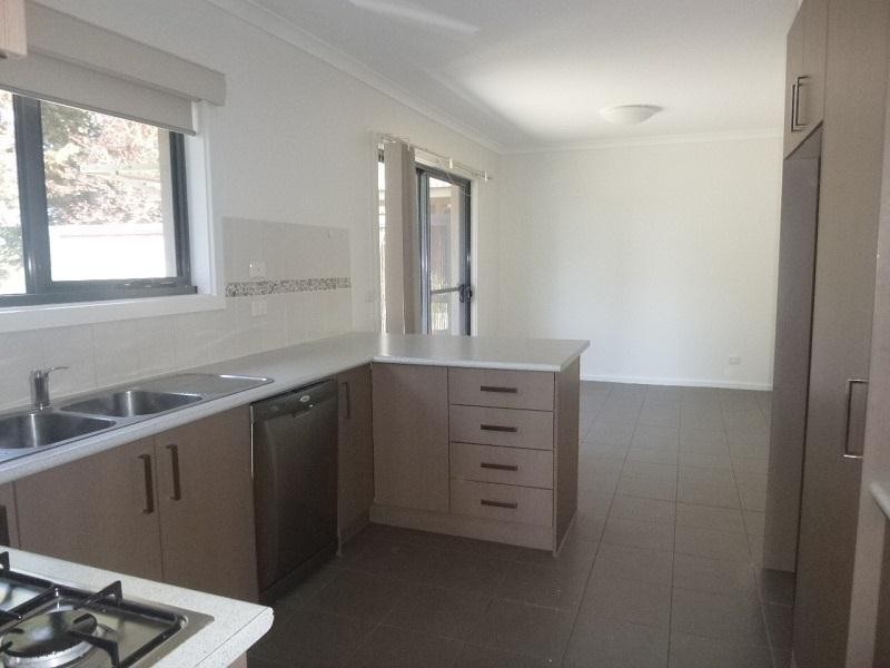 9 Anne Street, Berwick VIC 3806