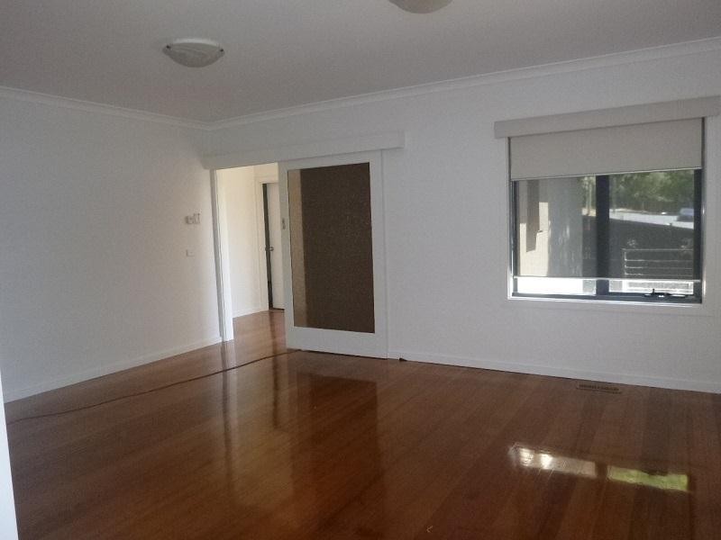 9 Anne Street, Berwick VIC 3806