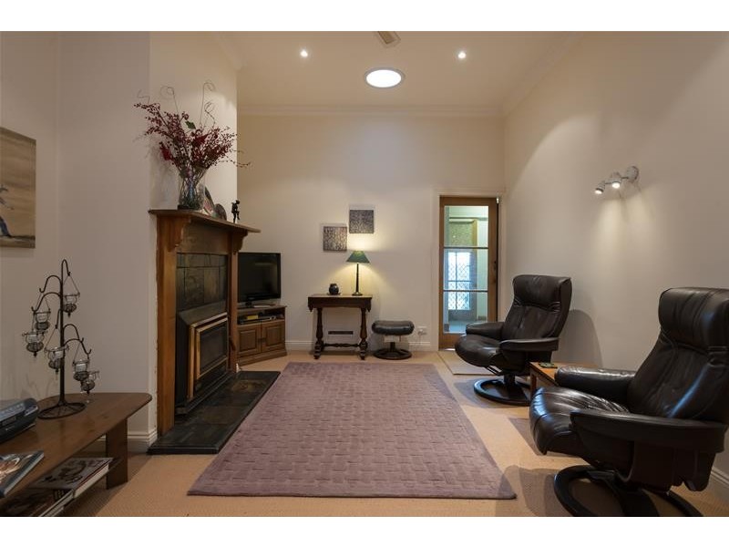 128 Tivendale Road, Officer VIC 3809