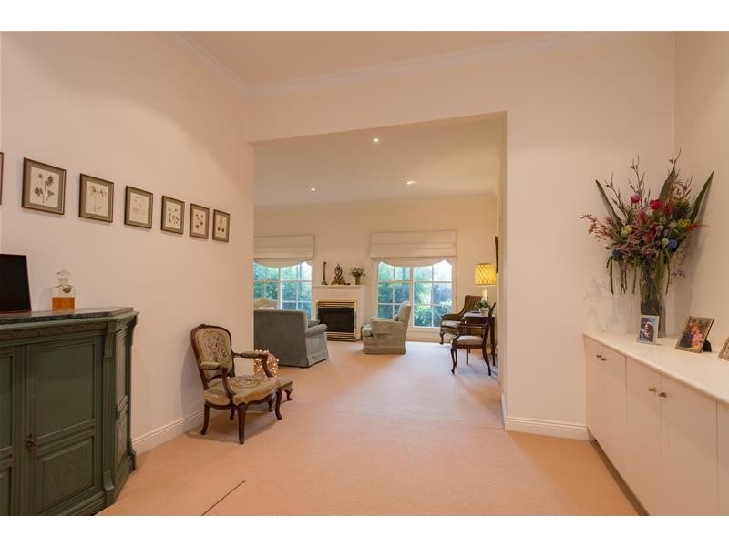 128 Tivendale Road, Officer VIC 3809