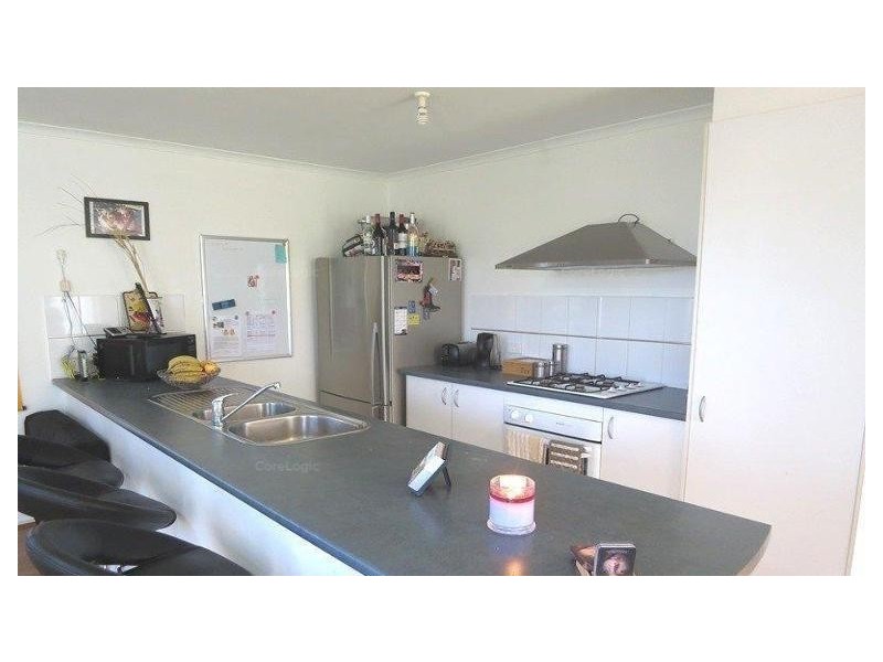 8 Shady Close, Narre Warren South VIC 3805