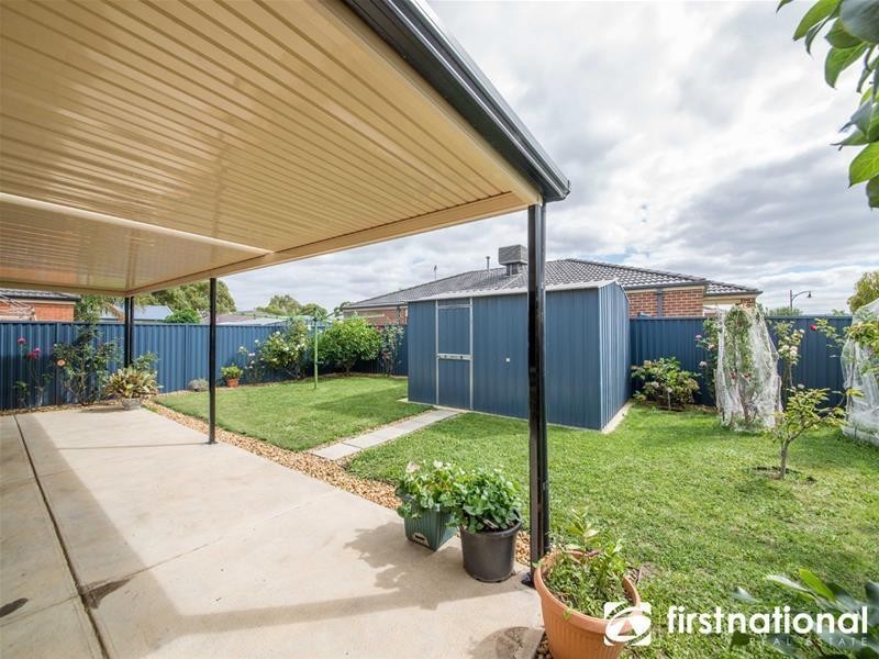 2 Gum Place, Pakenham VIC 3810