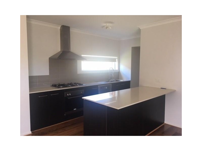 3 Illawarra Avenue, Clyde VIC 3978