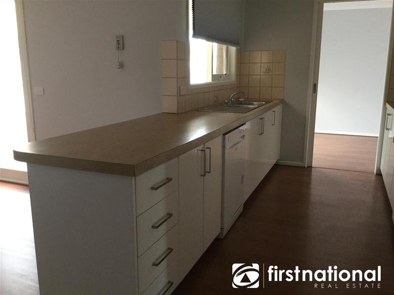 44 Eagle Drive, Pakenham VIC 3810