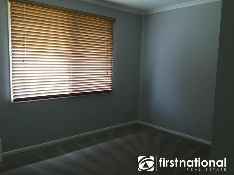 44 Eagle Drive, Pakenham VIC 3810