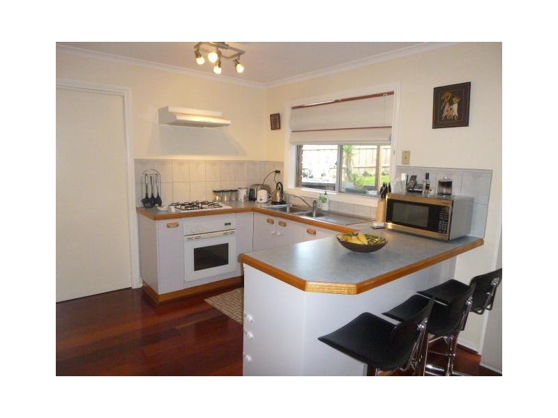 21B Murdoch Avenue, Narre Warren VIC 3805