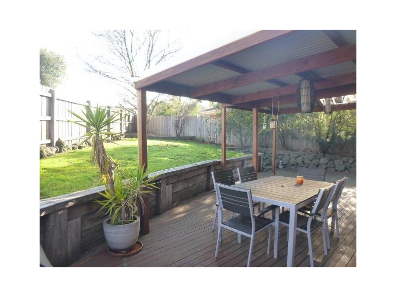 21B Murdoch Avenue, Narre Warren VIC 3805