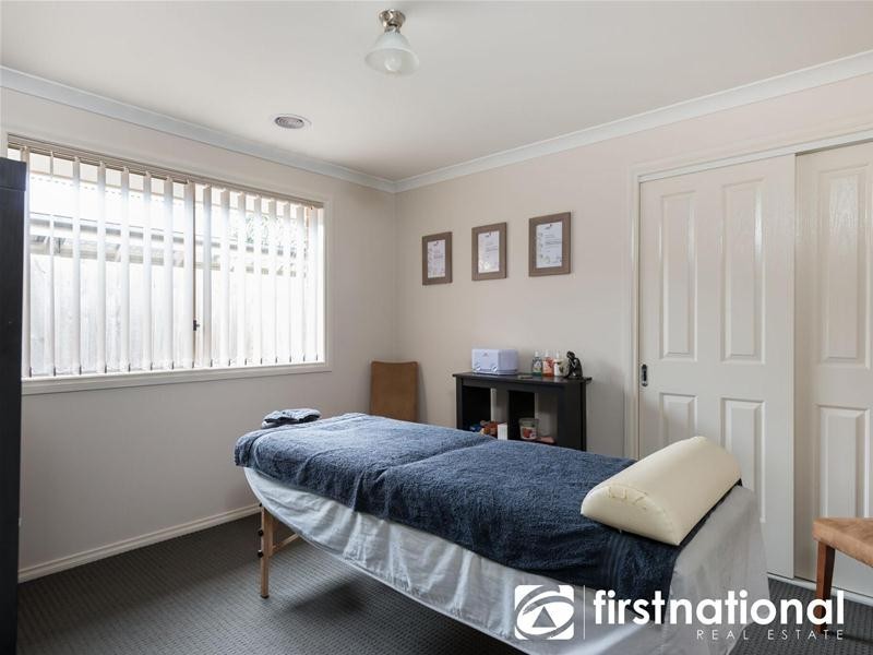 7 Bambi Place, Pakenham VIC 3810