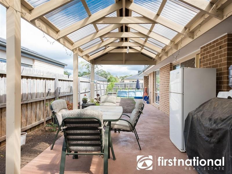7 Bambi Place, Pakenham VIC 3810