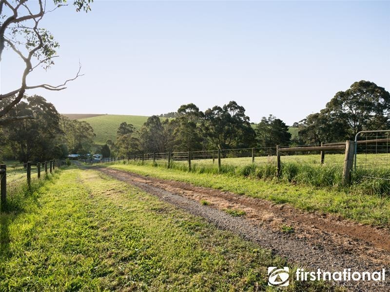 26 Gould Road, Gembrook VIC 3783