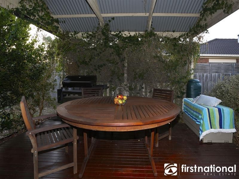 23 Thornbill Circuit, Pakenham VIC 3810