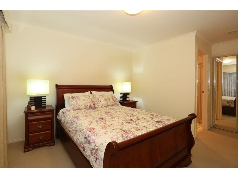 9 McCartney Drive, Narre Warren South VIC 3805