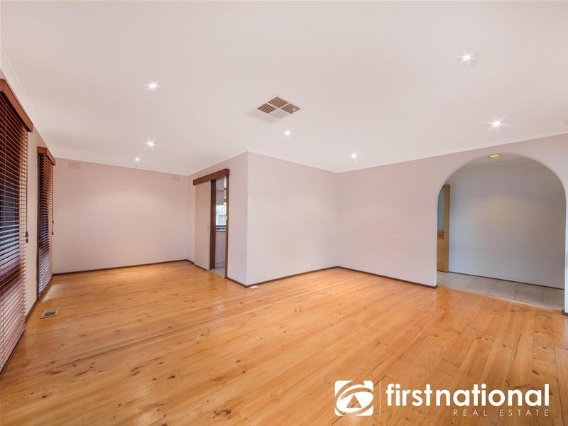 63 Charles Green Avenue, Endeavour Hills VIC 3802