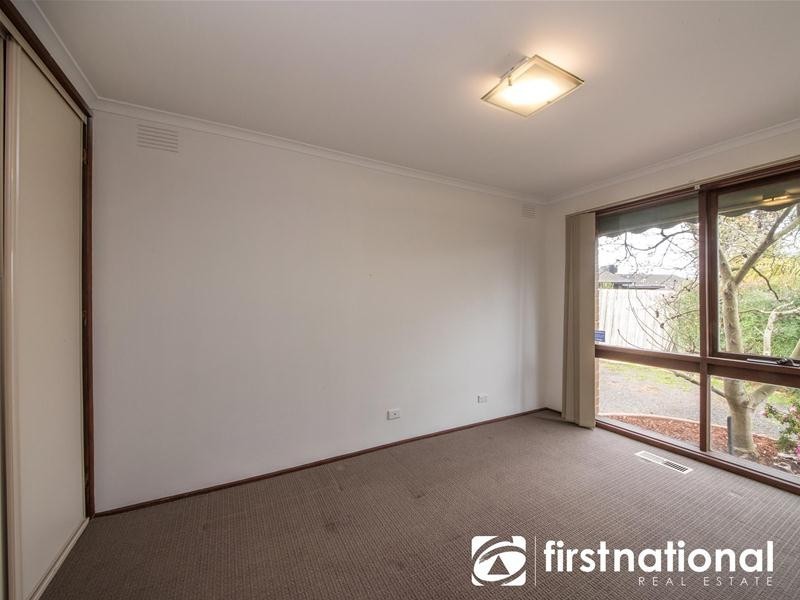 63 Charles Green Avenue, Endeavour Hills VIC 3802