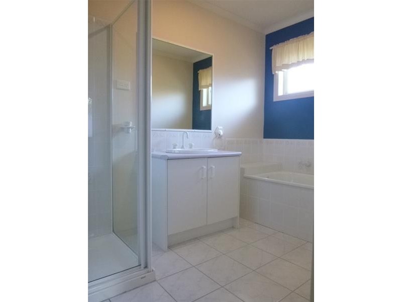 53 The Promenade, Narre Warren South VIC 3805