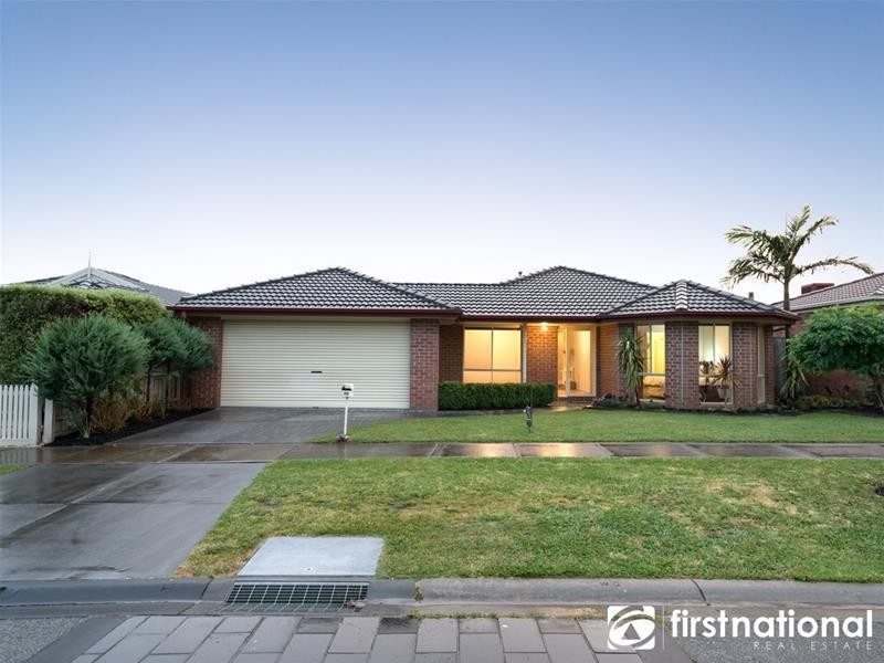 49 Parkwood Avenue, Narre Warren South VIC 3805