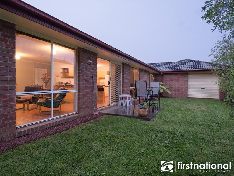 49 Parkwood Avenue, Narre Warren South VIC 3805