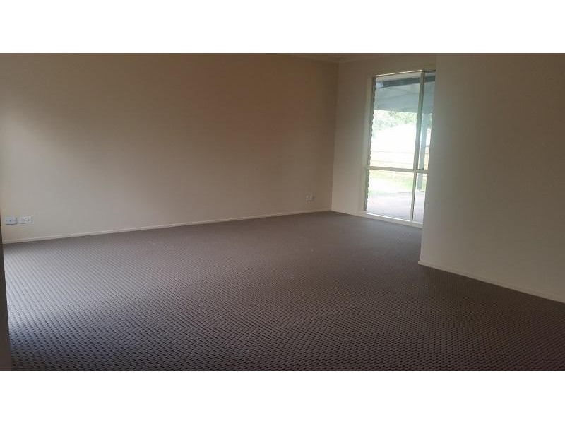 6 Moloney Court, Berwick VIC 3806