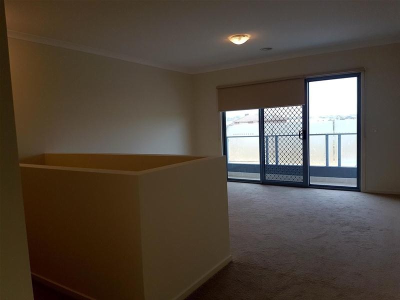 12 Moondarra Drive, Berwick VIC 3806