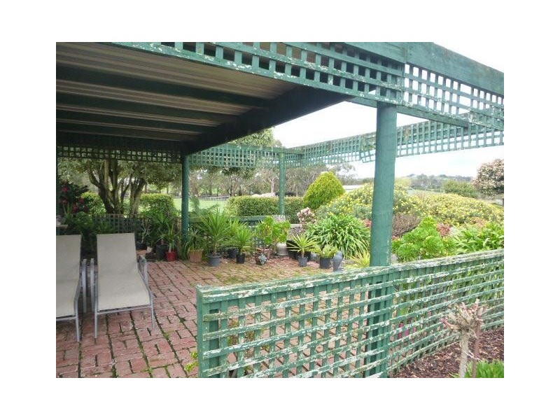 2 Mountain Flat Road, Narre Warren East VIC 3804