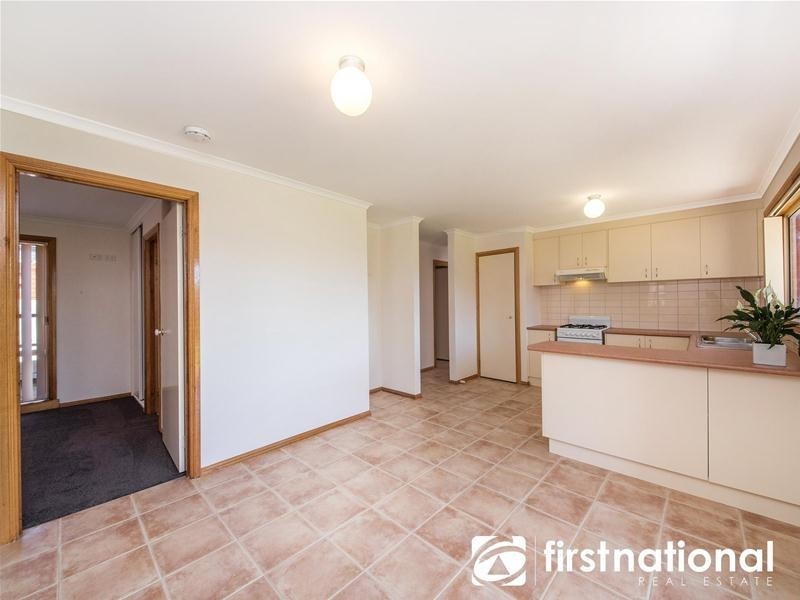 7 Lauren Square, Pakenham VIC 3810