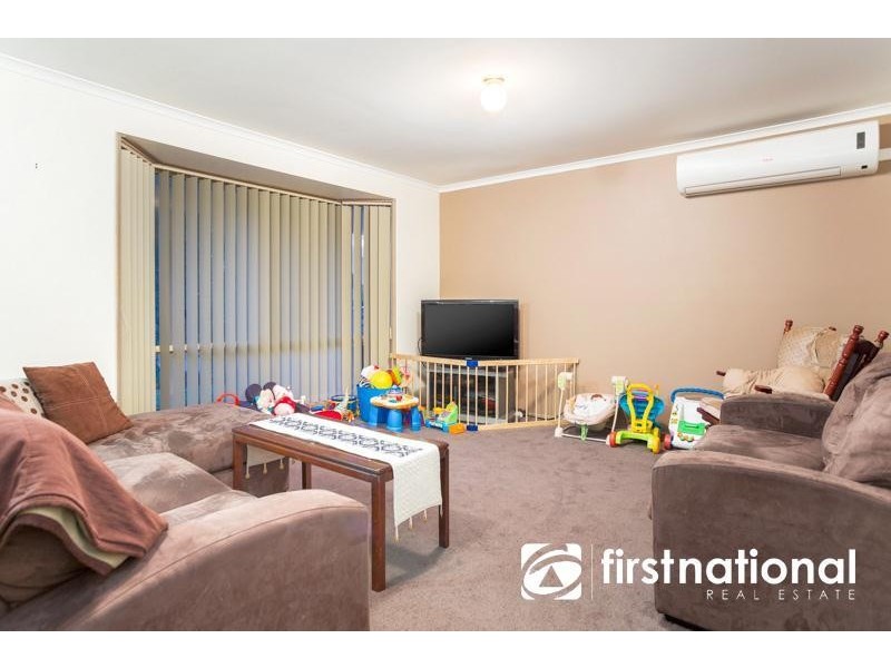 5 Martingale Place, Pakenham VIC 3810