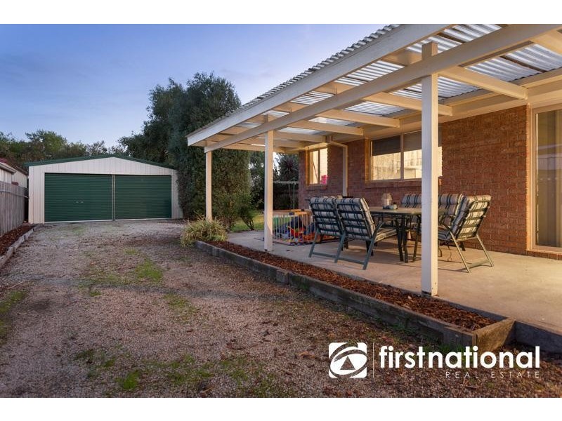 5 Martingale Place, Pakenham VIC 3810