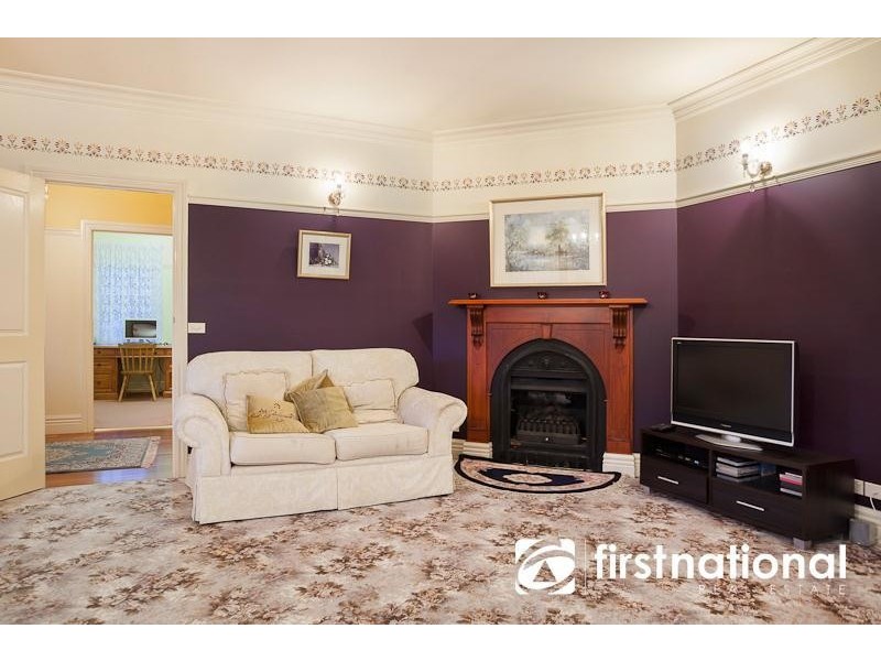 4 Fairway Court, Pakenham VIC 3810