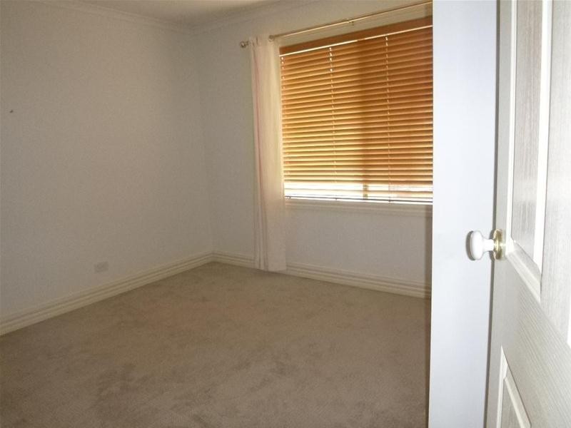 11 Gavinton Place, Berwick VIC 3806