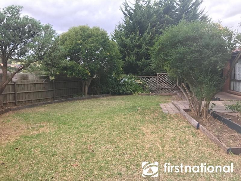 5 Jade Court, Narre Warren VIC 3805