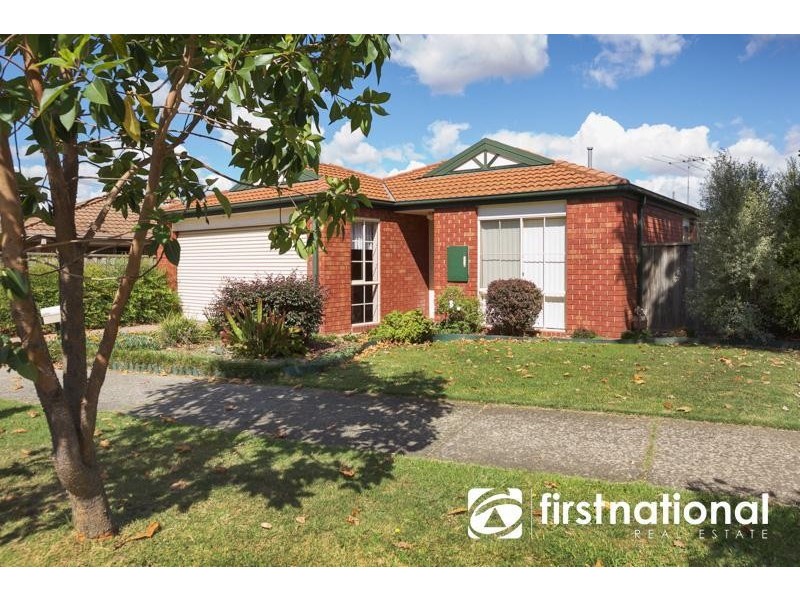 2 Jacqueline Place, Pakenham VIC 3810