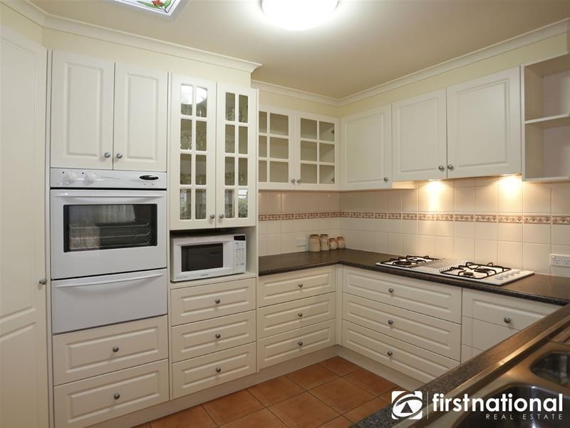 9 Garden Court, Berwick VIC 3806