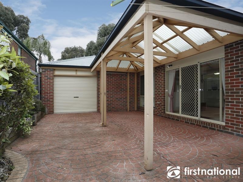 9 Garden Court, Berwick VIC 3806