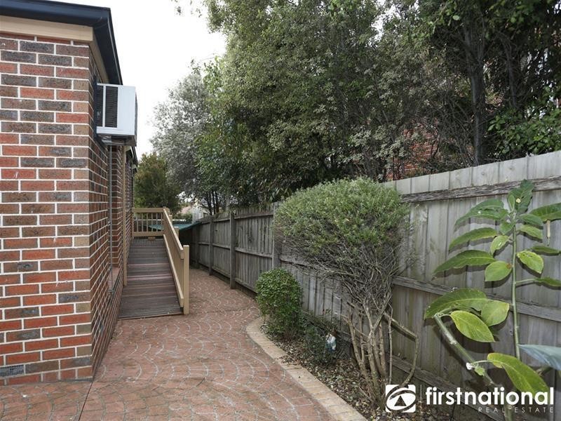 9 Garden Court, Berwick VIC 3806