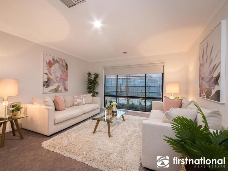 135 Bellevue Drive, Berwick VIC 3806